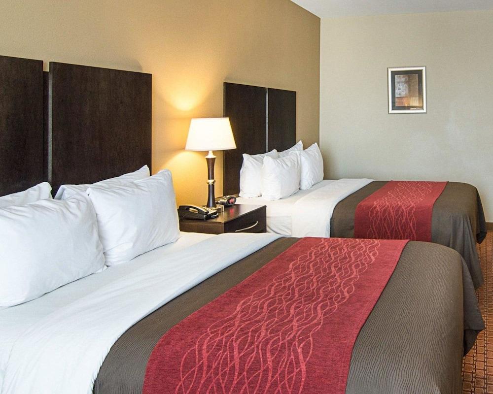 Comfort Inn & Suites Monahans I-20 Esterno foto