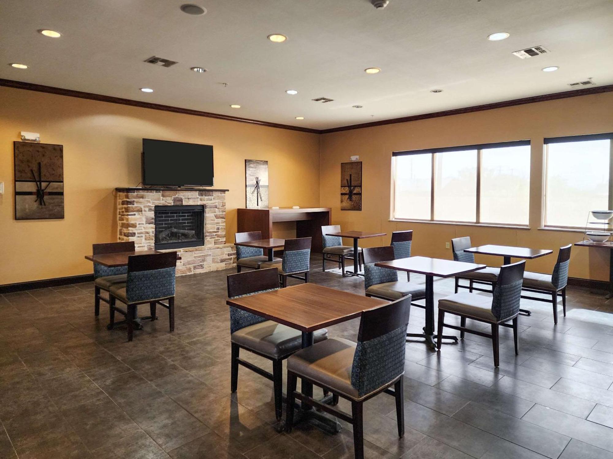 Comfort Inn & Suites Monahans I-20 Esterno foto